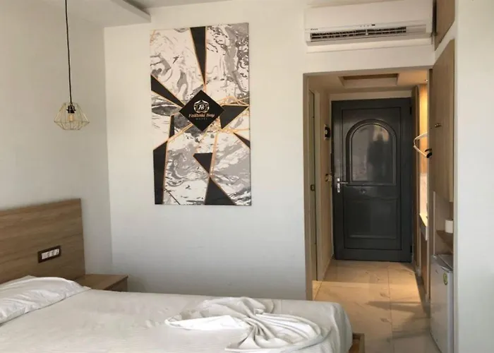 Bay Hotel