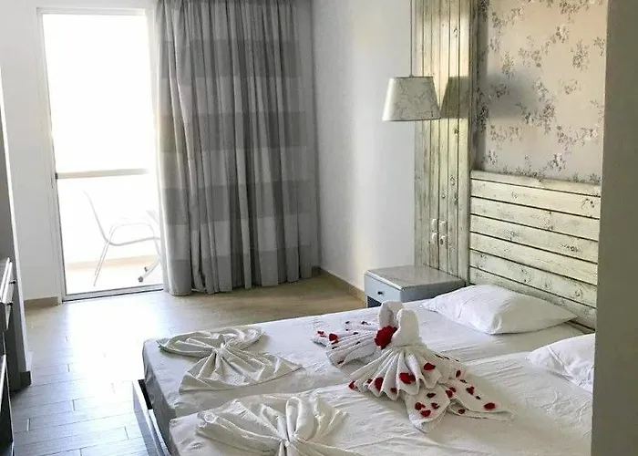 Bay Hotel