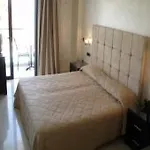 Bay فاليراكي