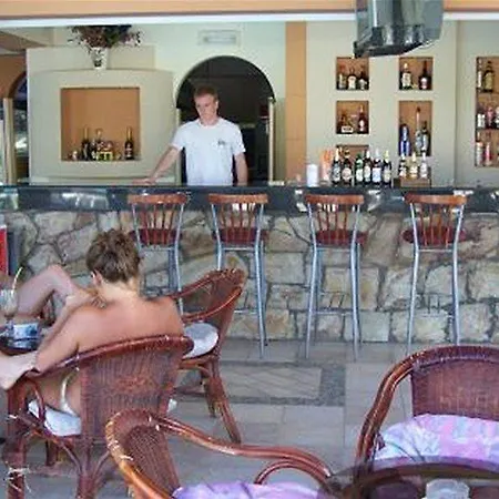 Bay Hotel