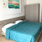 Bay Ξενοδοχείο 2*