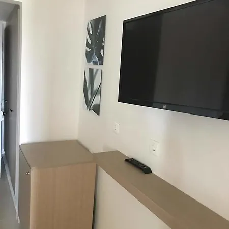 Bay 2* ファリラキ